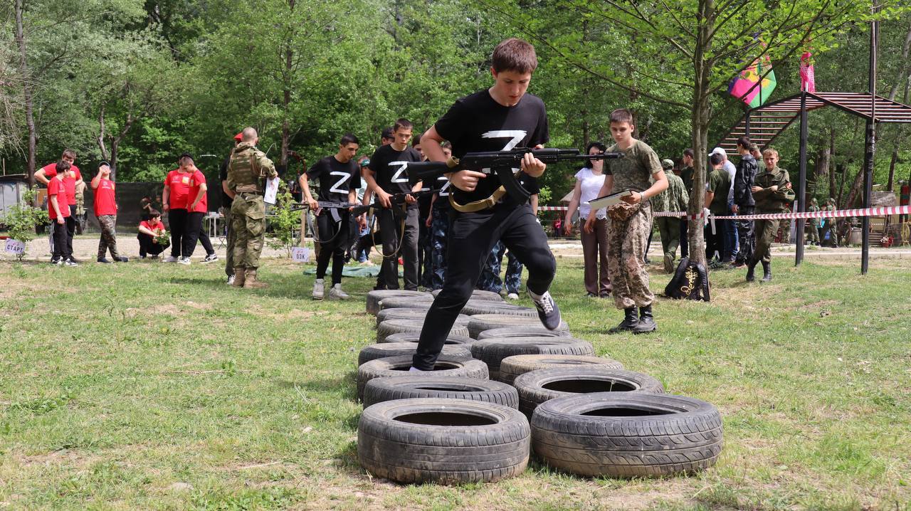 В Апшеронске прошёл муниципальный этап Всероссийской военно-спортивной игры  «Зарница» | 02.05.2024 | Апшеронск - БезФормата