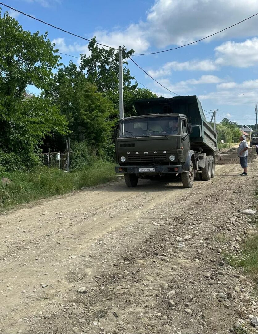 В Черниговском поселении ведутся работы по благоустройству | 19.06.2024 |  Апшеронск - БезФормата